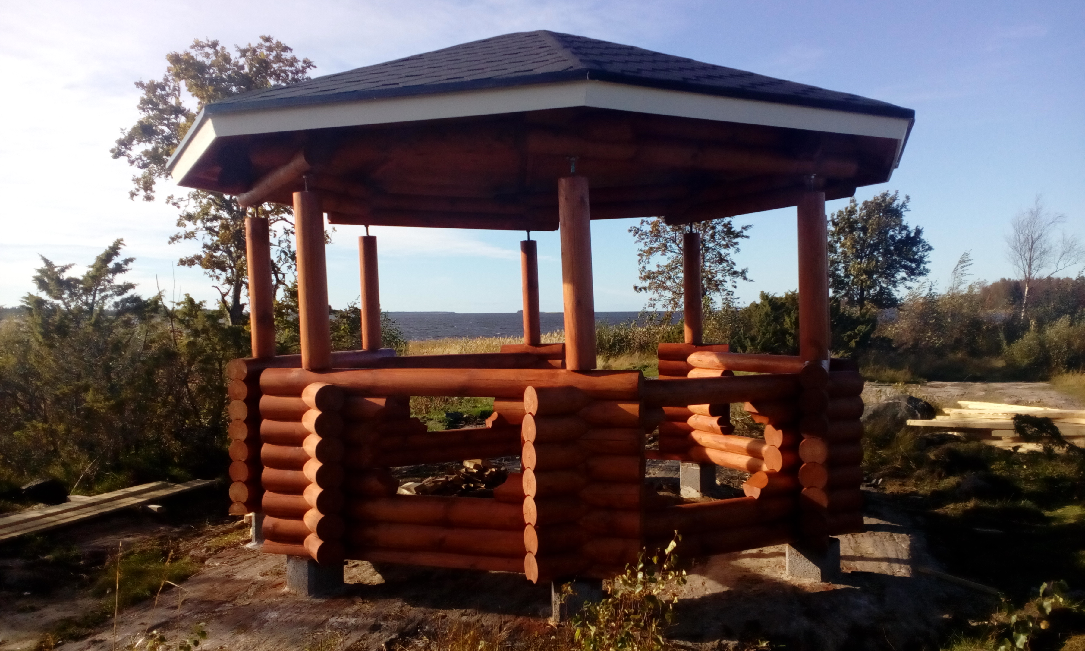 Grillikatos Alaviirre   satama